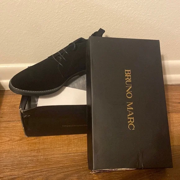 Bruno Marc | Shoes | Bruno Marc Size 1 Black Suede Chukka 